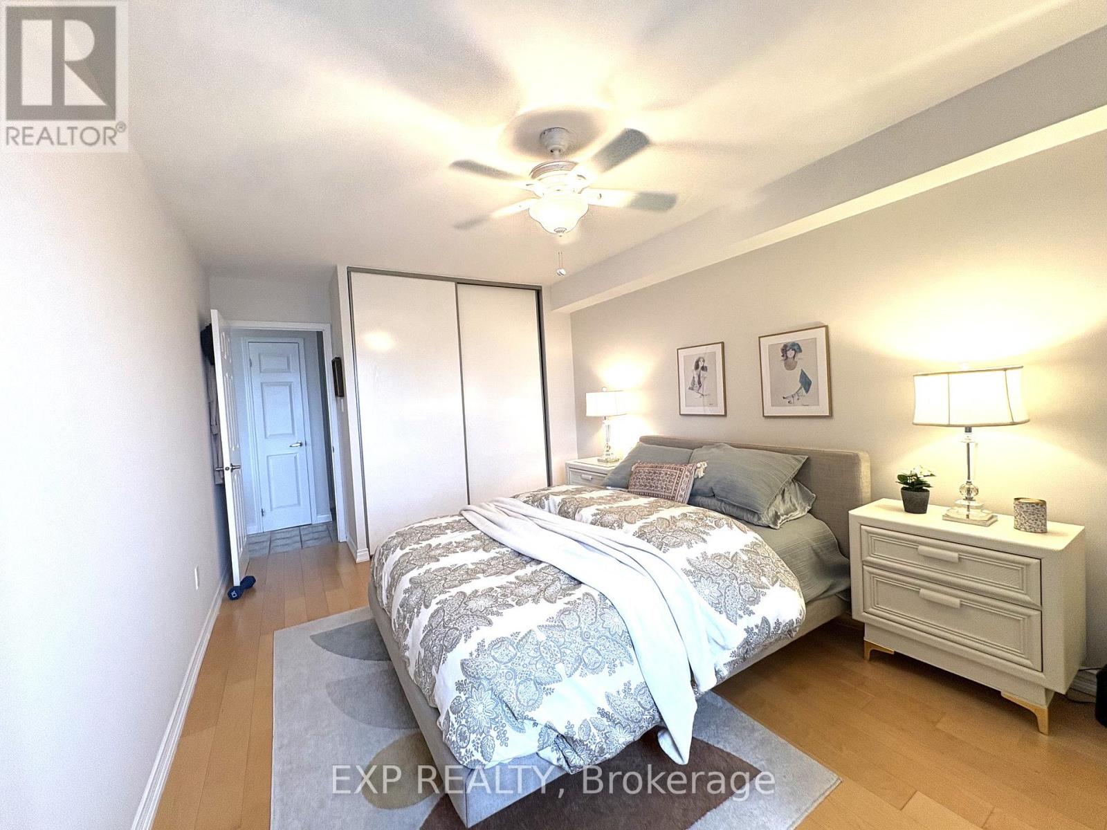 1407 - 301 Frances Avenue, Hamilton, Ontario  L8E 3W6 - Photo 12 - X12966722