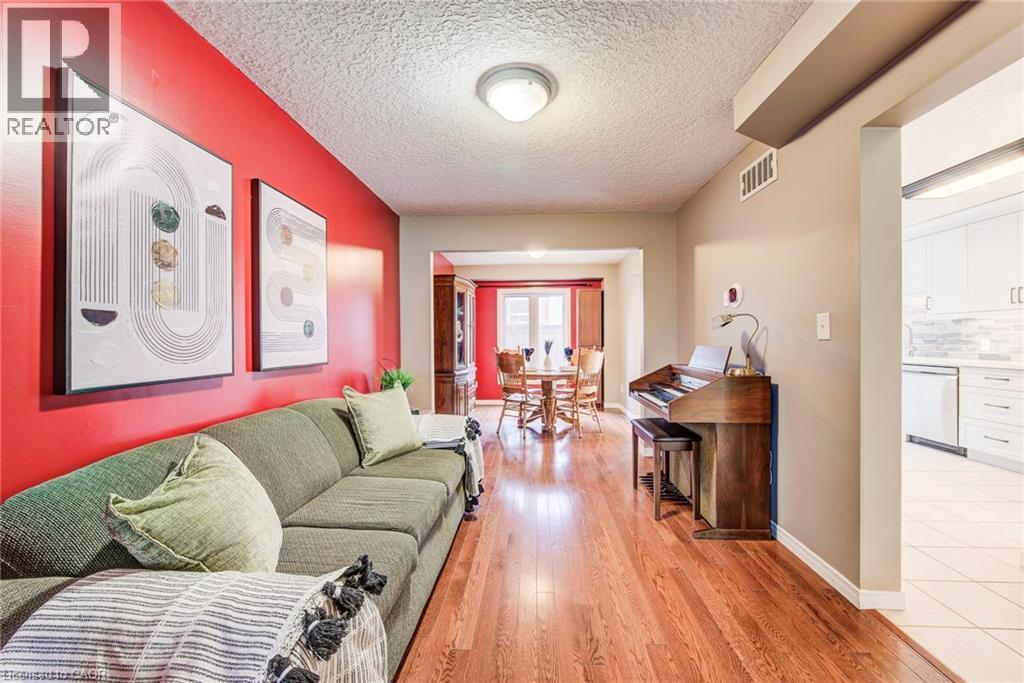 90 Udvari Crescent, Kitchener, Ontario  N2N 0A2 - Photo 12 - 40813035