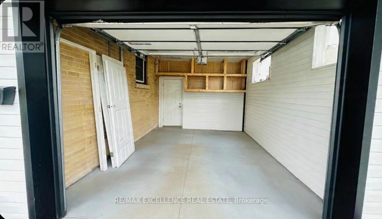 35 Siebert Avenue, Kitchener, Ontario  N2C 2A5 - Photo 4 - X12966744