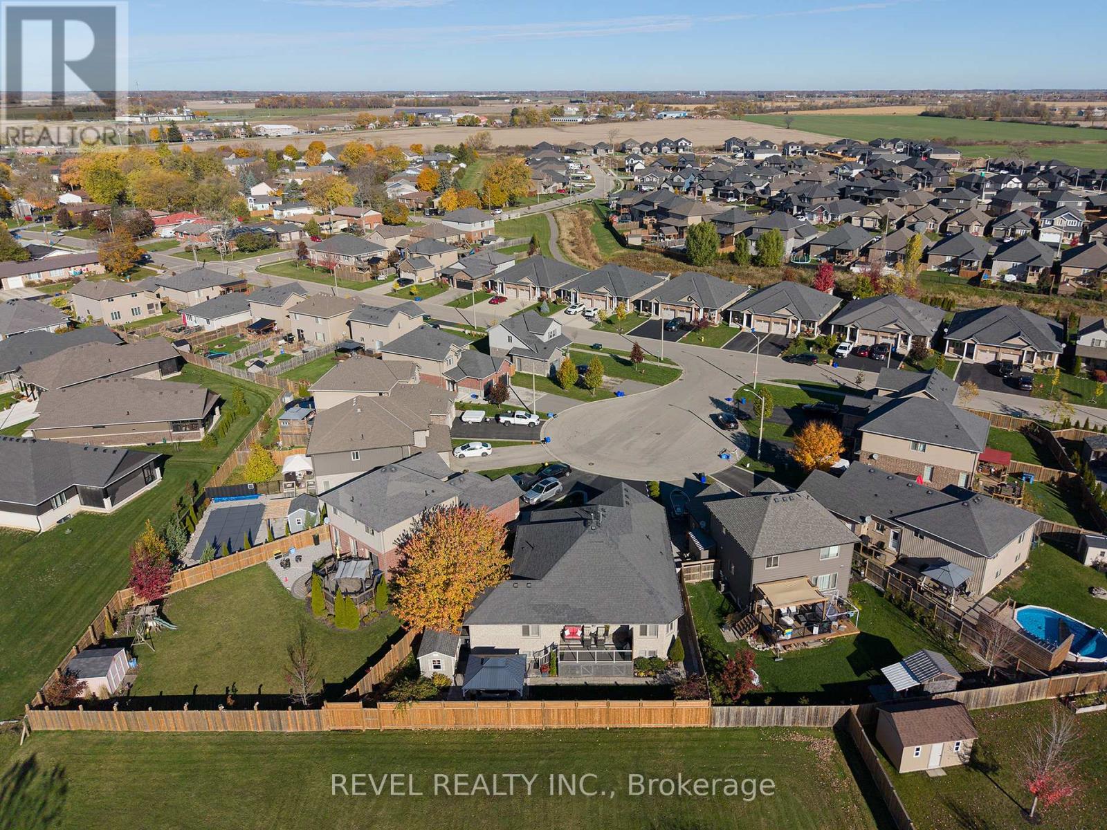 9 Davey Court, Haldimand, Ontario  N0A 1J0 - Photo 43 - X12966756