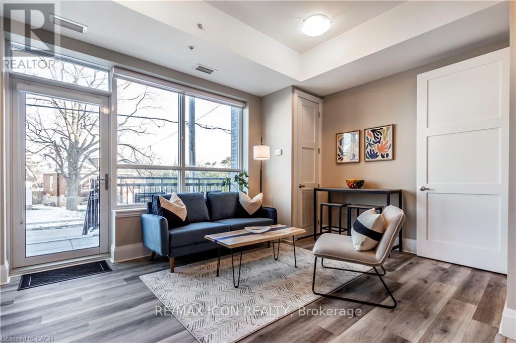 102 - 63 Arthur Street S, Guelph, Ontario  N1E 0A8 - Photo 11 - X12966846