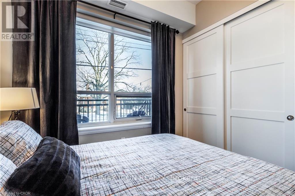 102 - 63 Arthur Street S, Guelph, Ontario  N1E 0A8 - Photo 18 - X12966846