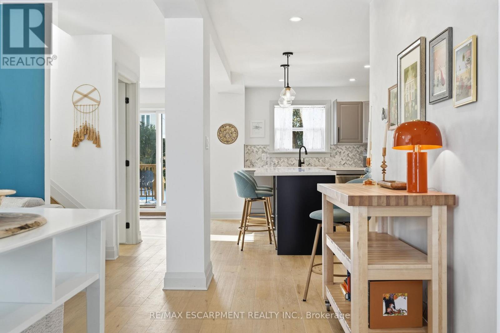 286 East 18th Street, Hamilton, Ontario  L9A 4P6 - Photo 7 - X12966850