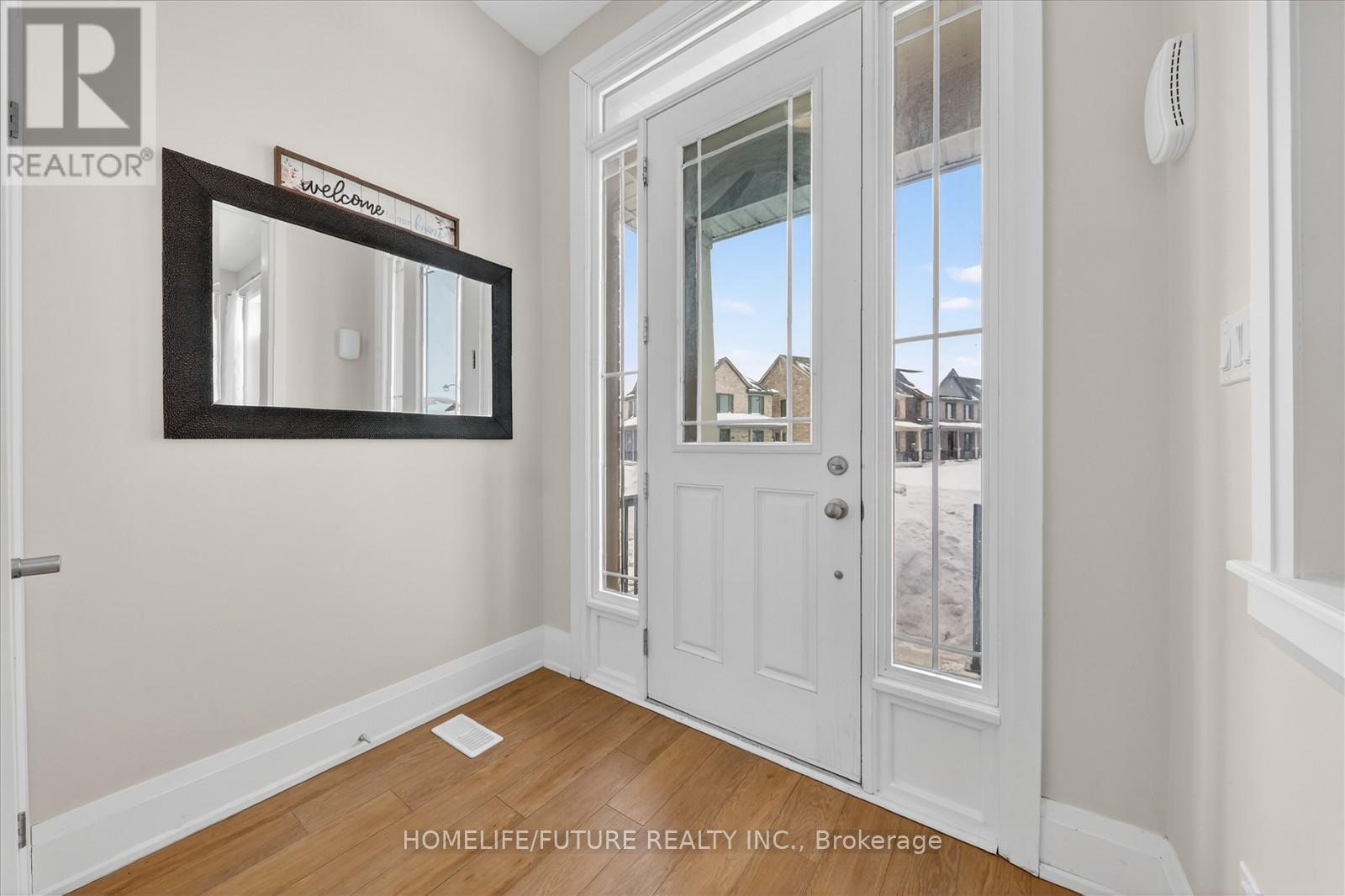 212 Mallory Terrace, Peterborough, Ontario  K9H 0C4 - Photo 5 - X12966884