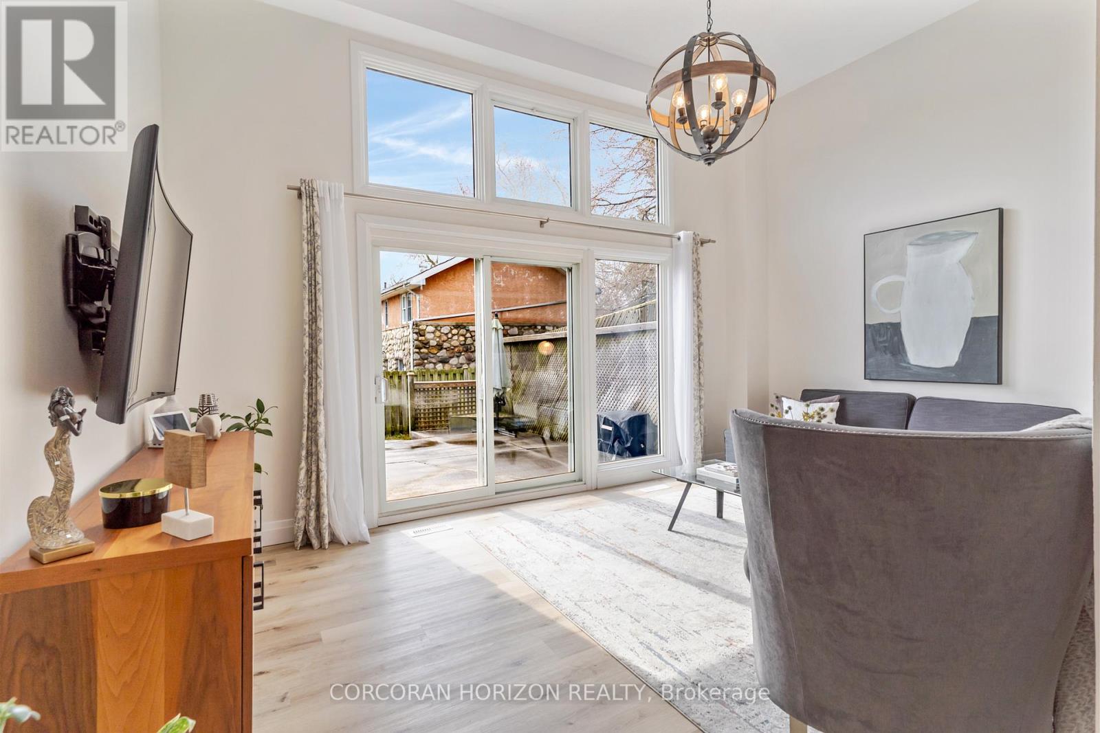 3 - 230 Blair Road, Cambridge, Ontario  N1S 2J8 - Photo 10 - X12966892