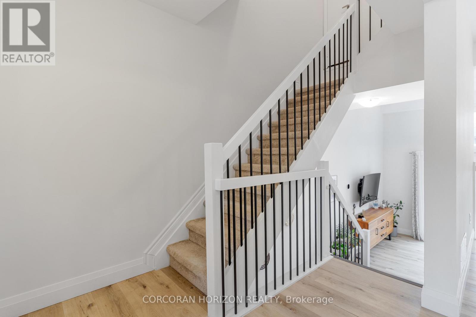 3 - 230 Blair Road, Cambridge, Ontario  N1S 2J8 - Photo 18 - X12966892