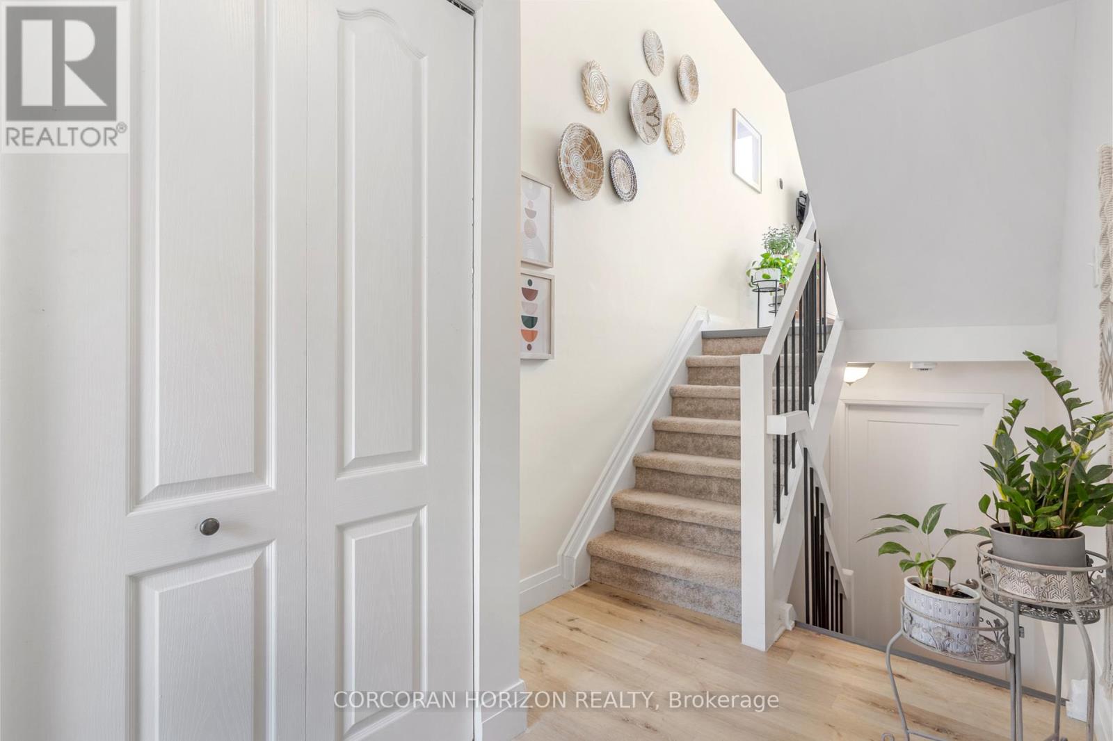 3 - 230 Blair Road, Cambridge, Ontario  N1S 2J8 - Photo 8 - X12966892