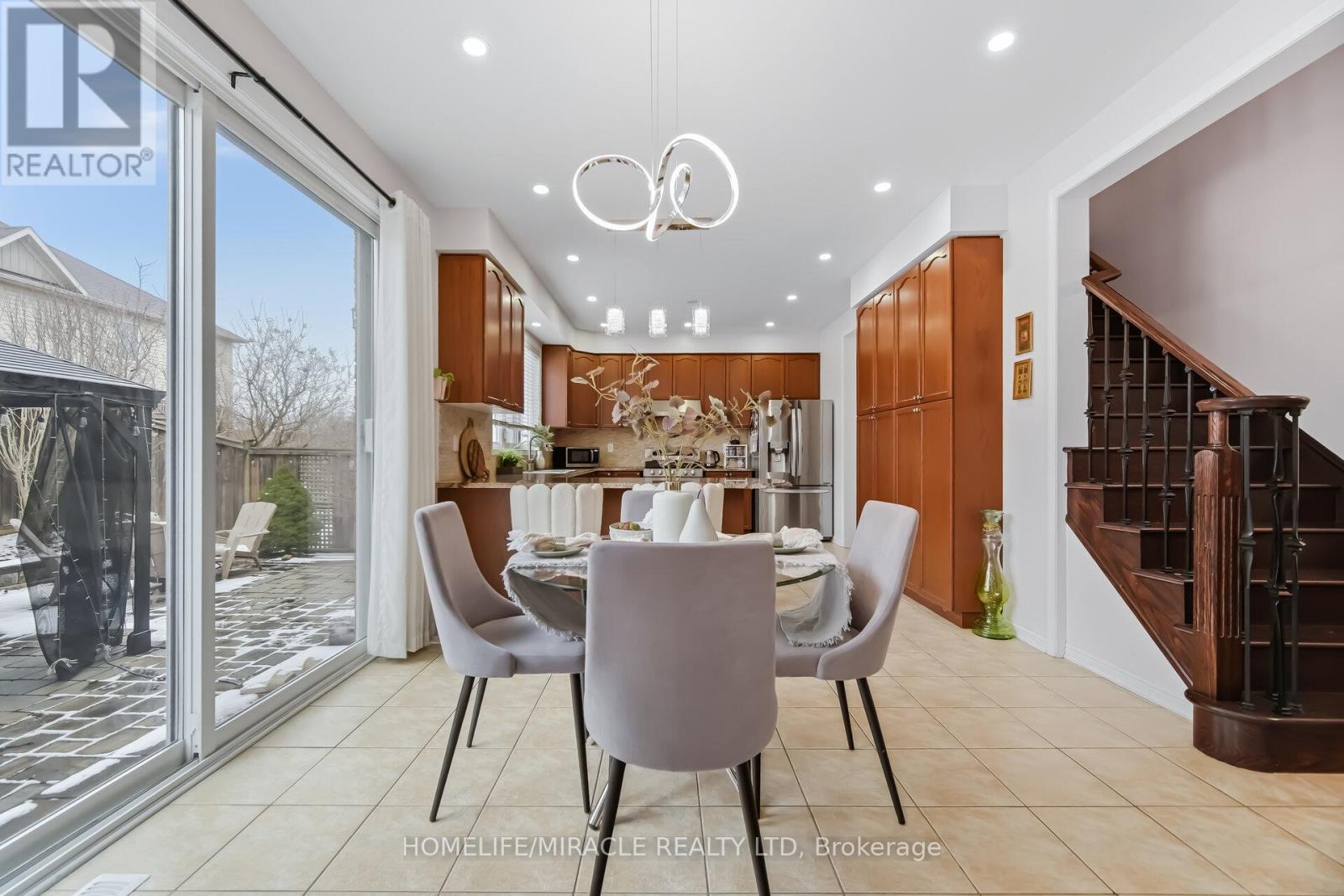 59 Apple Drive, Cambridge, Ontario  N3C 0E7 - Photo 13 - X12966902