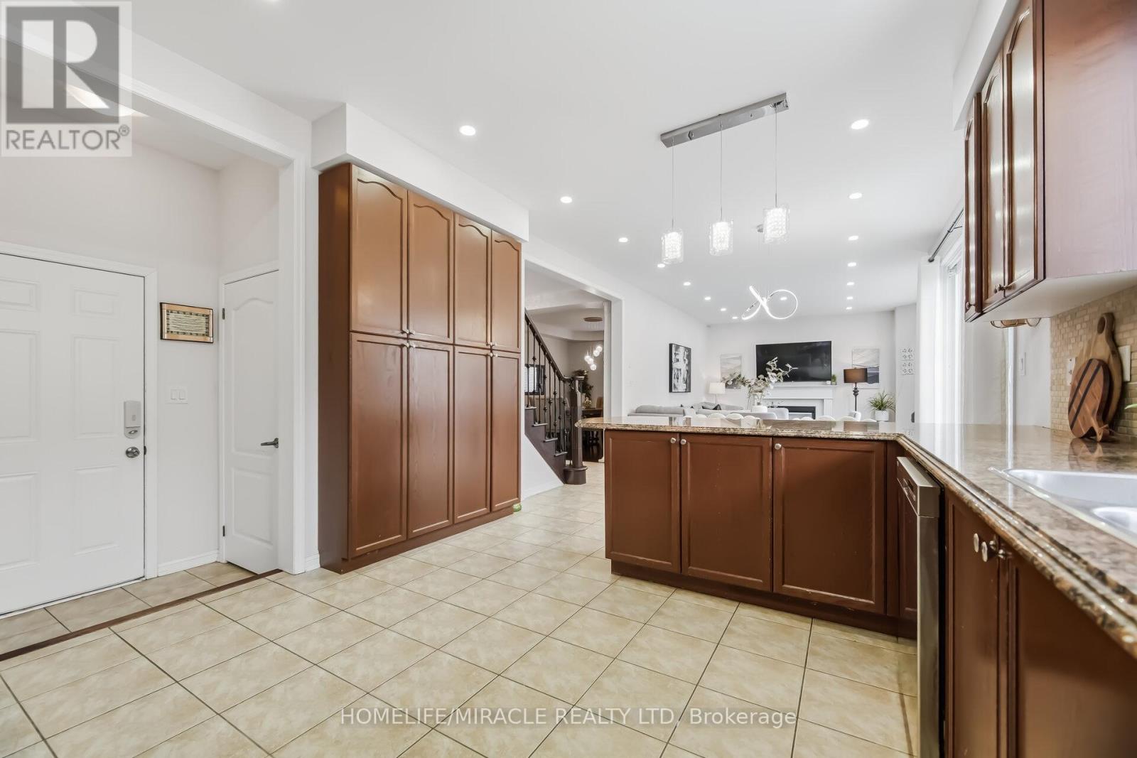 59 Apple Drive, Cambridge, Ontario  N3C 0E7 - Photo 15 - X12966902