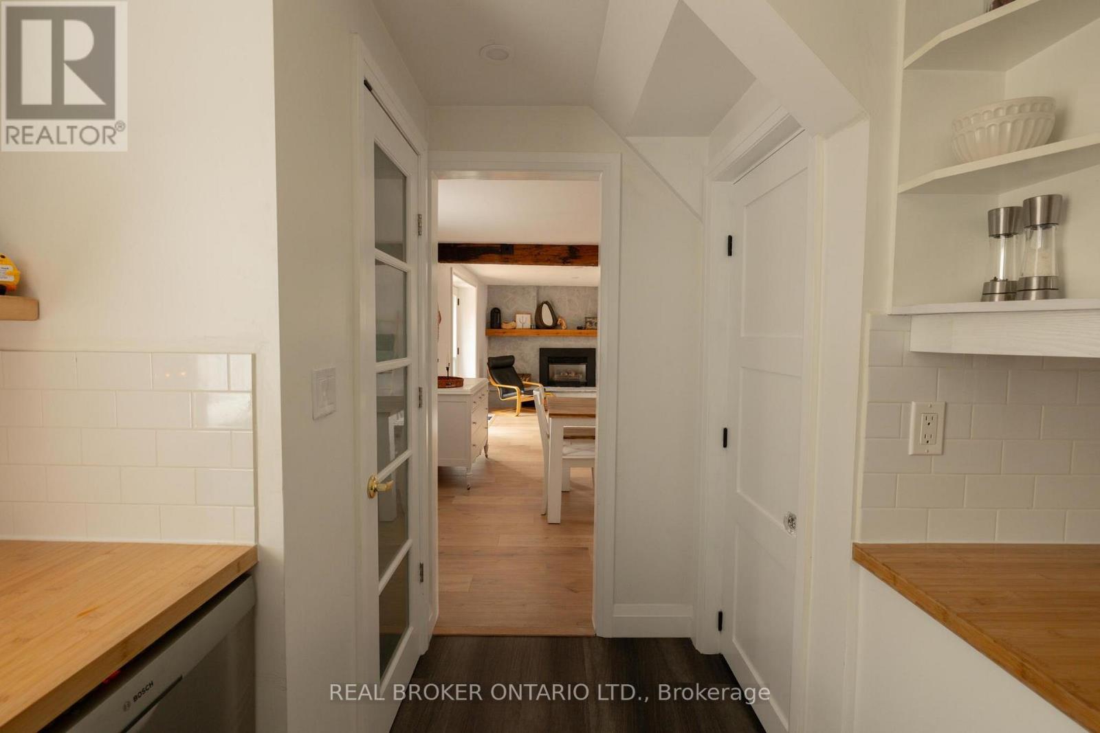 145 Garafraxa Street E, Centre Wellington, Ontario  N1M 1C8 - Photo 17 - X12966920