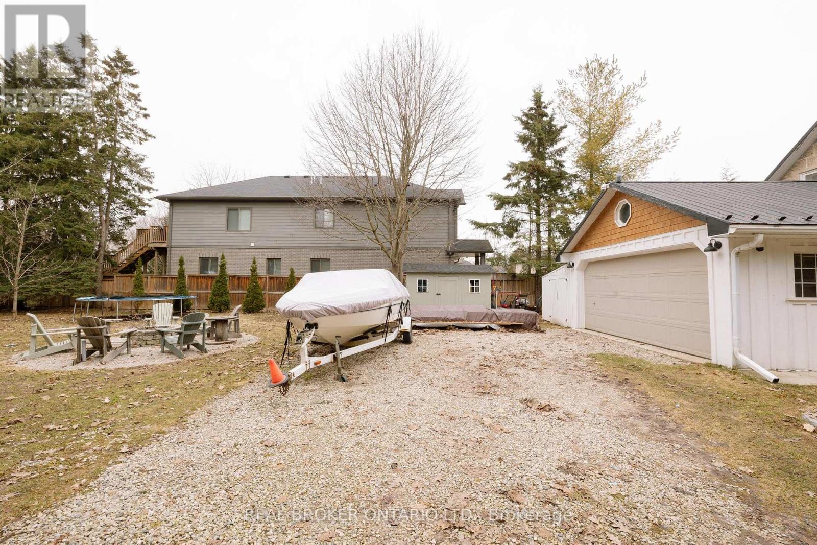 145 Garafraxa Street E, Centre Wellington, Ontario  N1M 1C8 - Photo 28 - X12966920