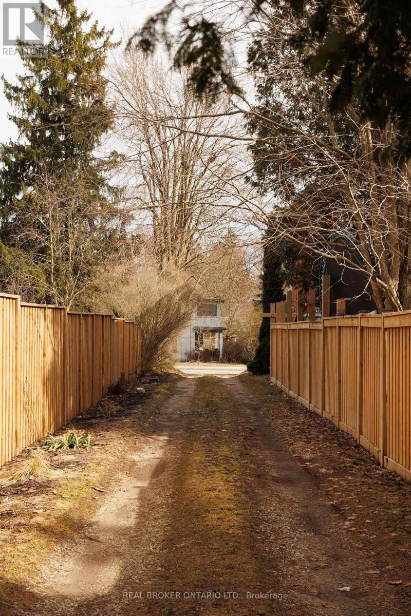 145 Garafraxa Street E, Centre Wellington, Ontario  N1M 1C8 - Photo 35 - X12966920