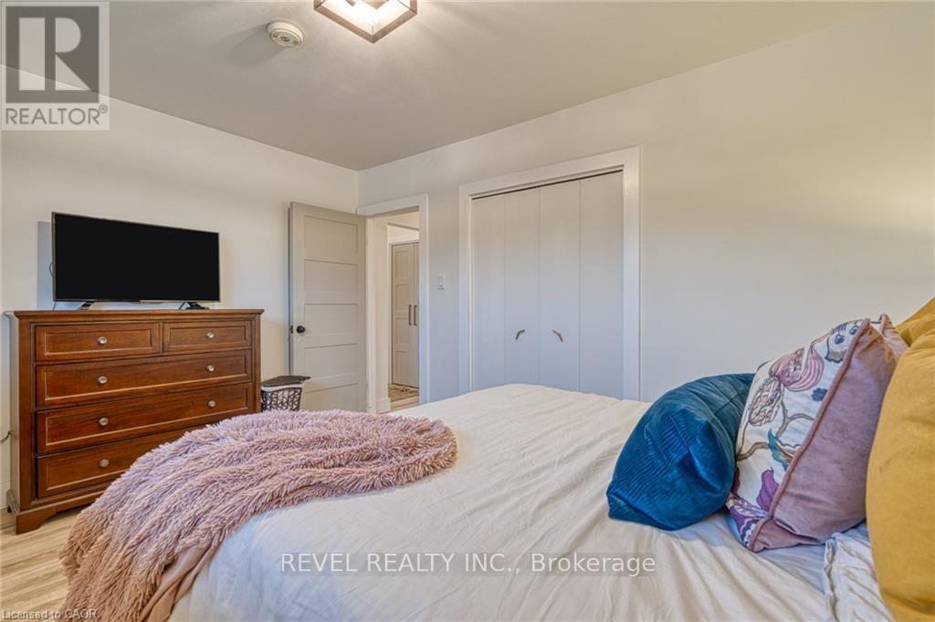 1141 Mohawk Road E, Hamilton, Ontario  L8T 2S4 - Photo 23 - X12966926