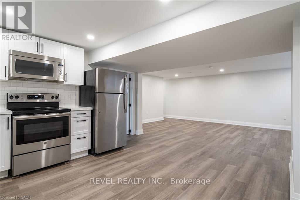 1141 Mohawk Road E, Hamilton, Ontario  L8T 2S4 - Photo 34 - X12966926