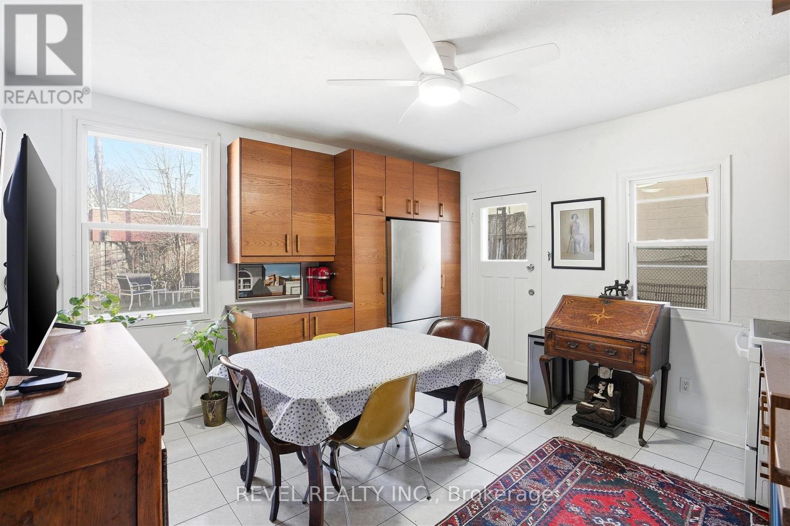 164 Macnab Street N, Hamilton, Ontario  L8R 2M4 - Photo 14 - X12966930