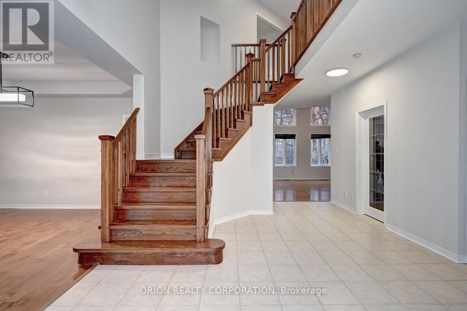 48 Apple Ridge Drive, Kitchener, Ontario  N2P 2S2 - Photo 5 - X12966984