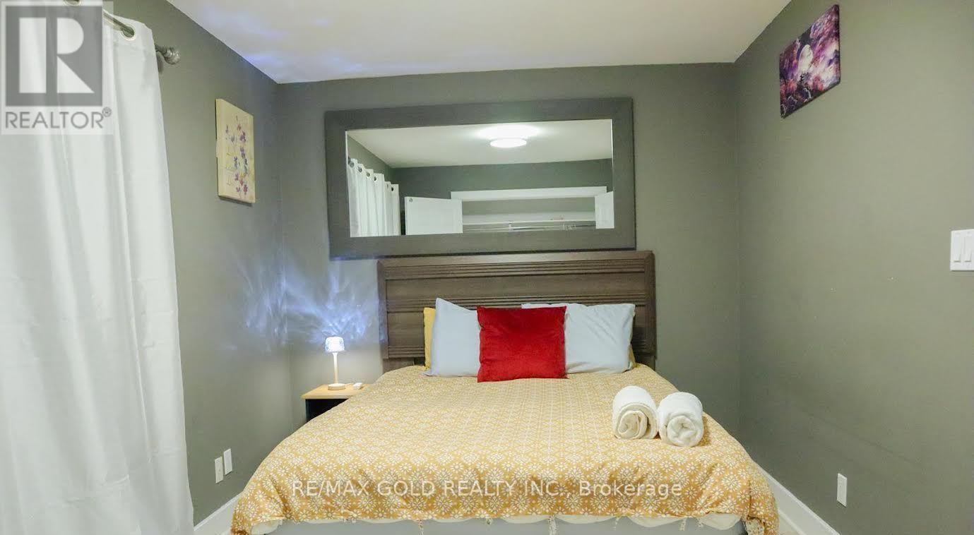 15 Shelley Avenue, St. Catharines, Ontario  L2N 5L4 - Photo 18 - X12967010