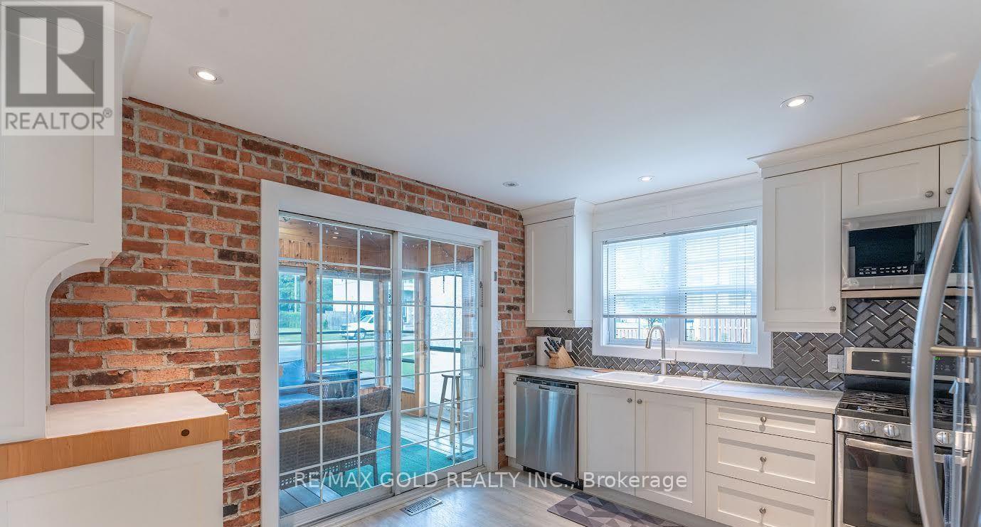 15 Shelley Avenue, St. Catharines, Ontario  L2N 5L4 - Photo 9 - X12967010