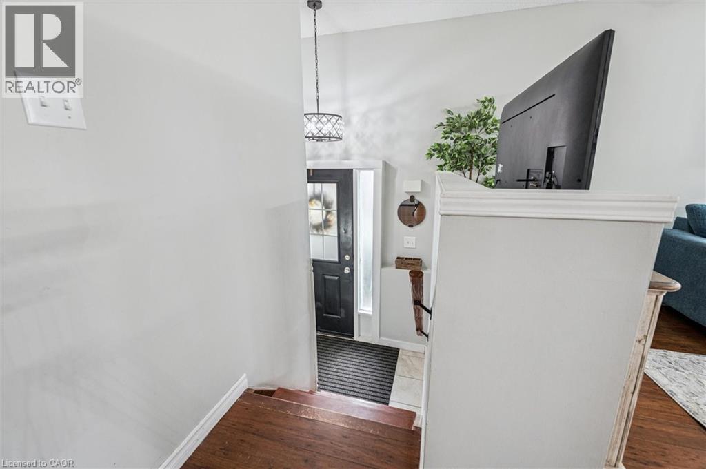 20 Ivy Crescent, Paris, Ontario  N3L 4A9 - Photo 5 - 40813227