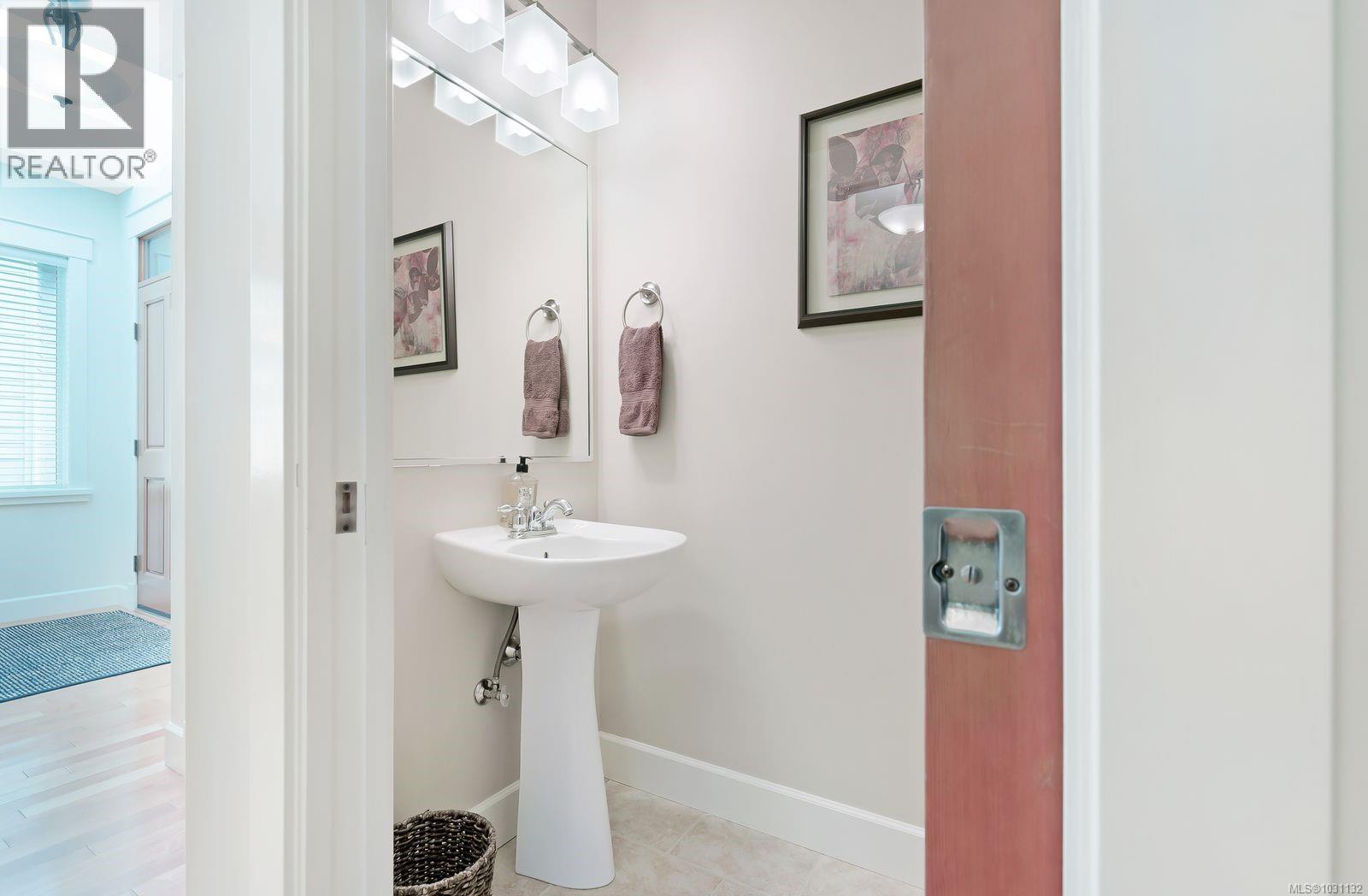 5770 Garnet Pl, Nanaimo, British Columbia  V9V 1N7 - Photo 25 - 1031132