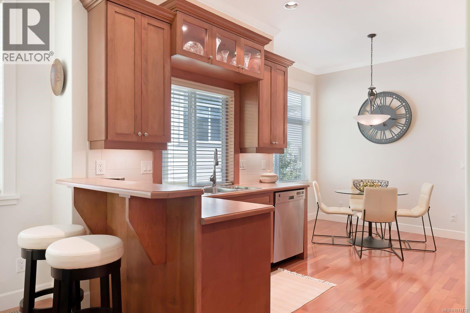 5770 Garnet Pl, Nanaimo, British Columbia  V9V 1N7 - Photo 8 - 1031132