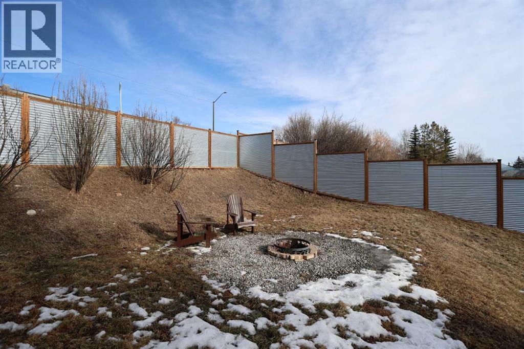 18 Maple Street, Okotoks, Alberta  T1S 1J6 - Photo 41 - A2284740