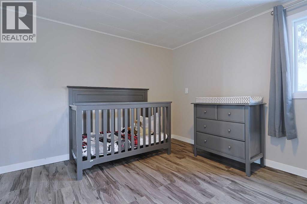 18 Maple Street, Okotoks, Alberta  T1S 1J6 - Photo 23 - A2284740