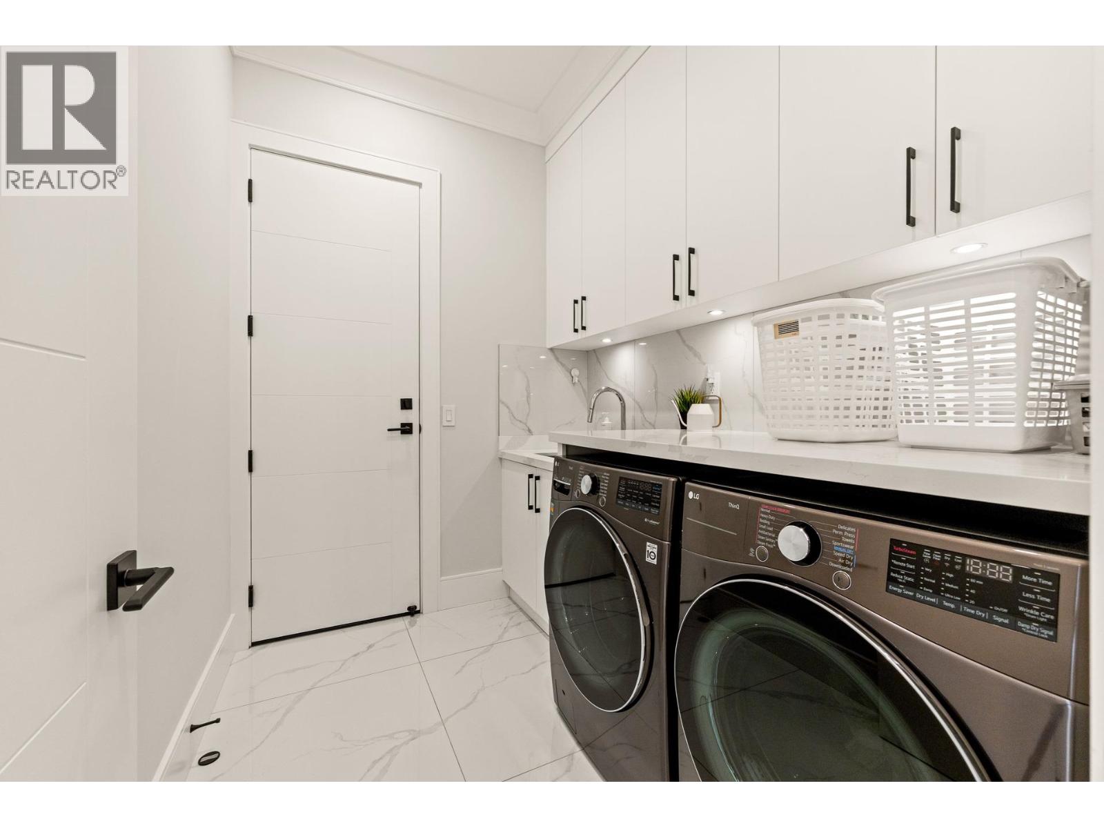 6699 Azure Road, Richmond, British Columbia  V7C 2S7 - Photo 17 - R3107405