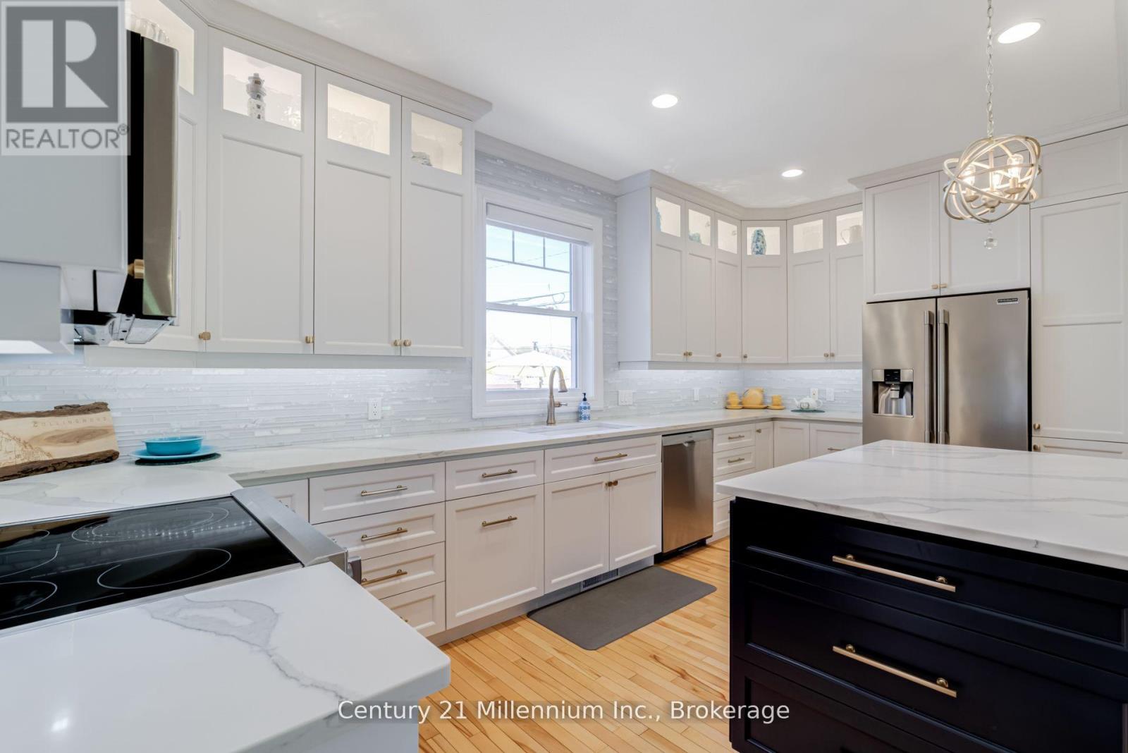 210 Minnesota Street, Collingwood, Ontario  L9Y 3S5 - Photo 11 - S12967124