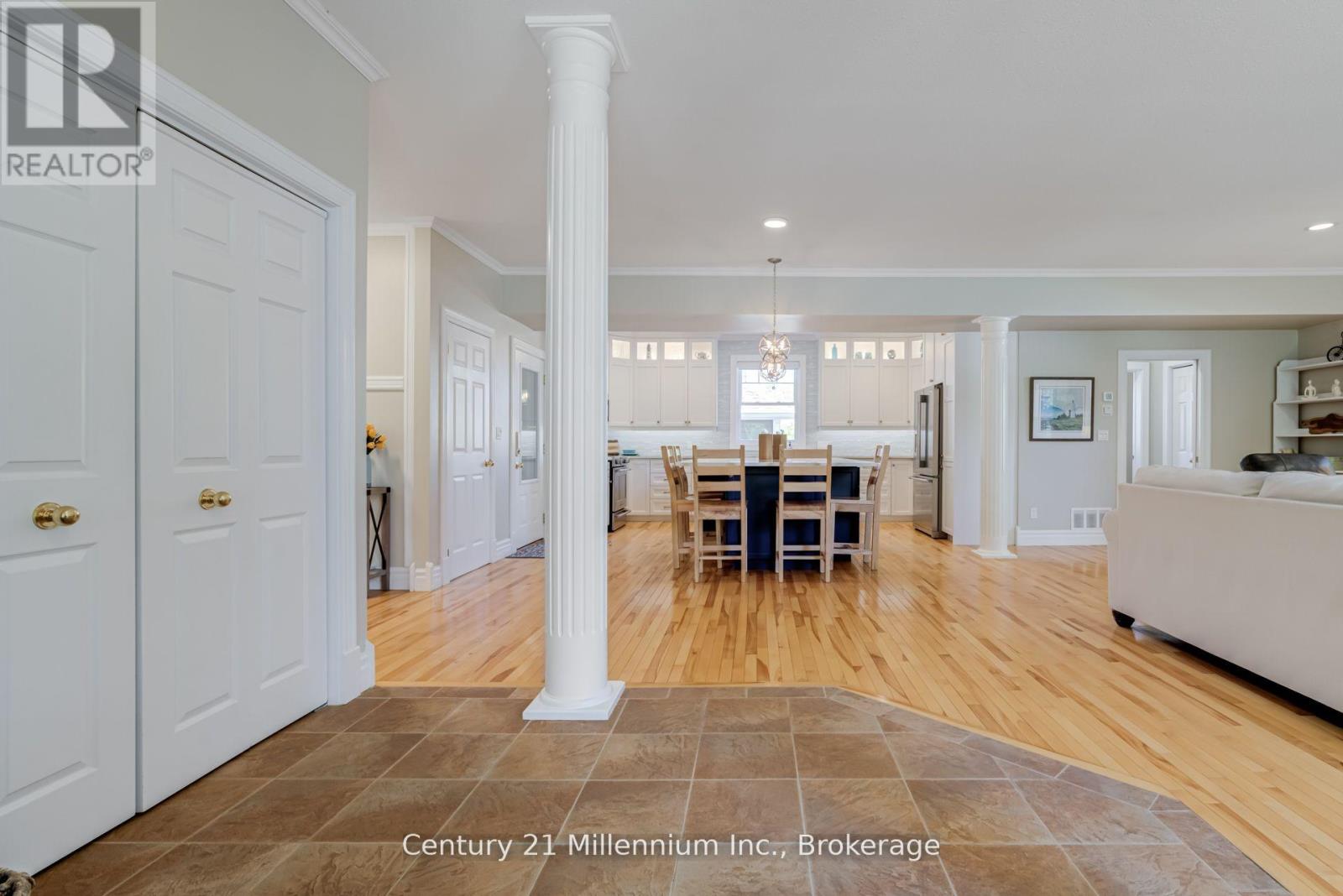 210 Minnesota Street, Collingwood, Ontario  L9Y 3S5 - Photo 5 - S12967124