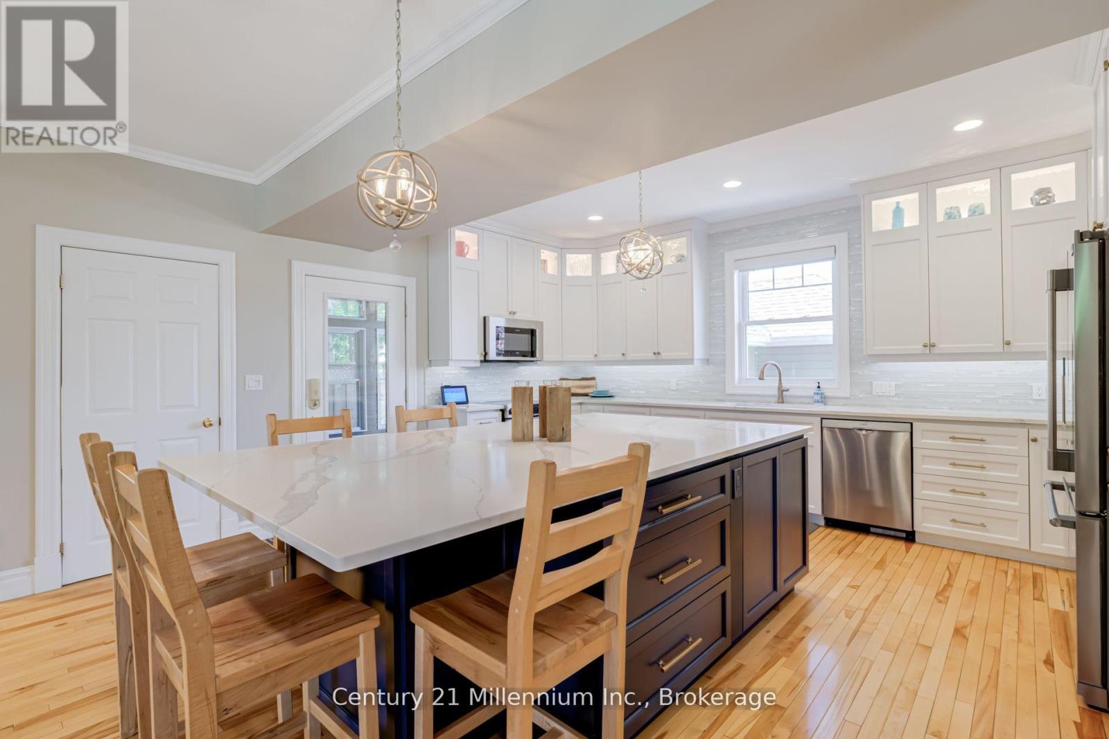 210 Minnesota Street, Collingwood, Ontario  L9Y 3S5 - Photo 8 - S12967124