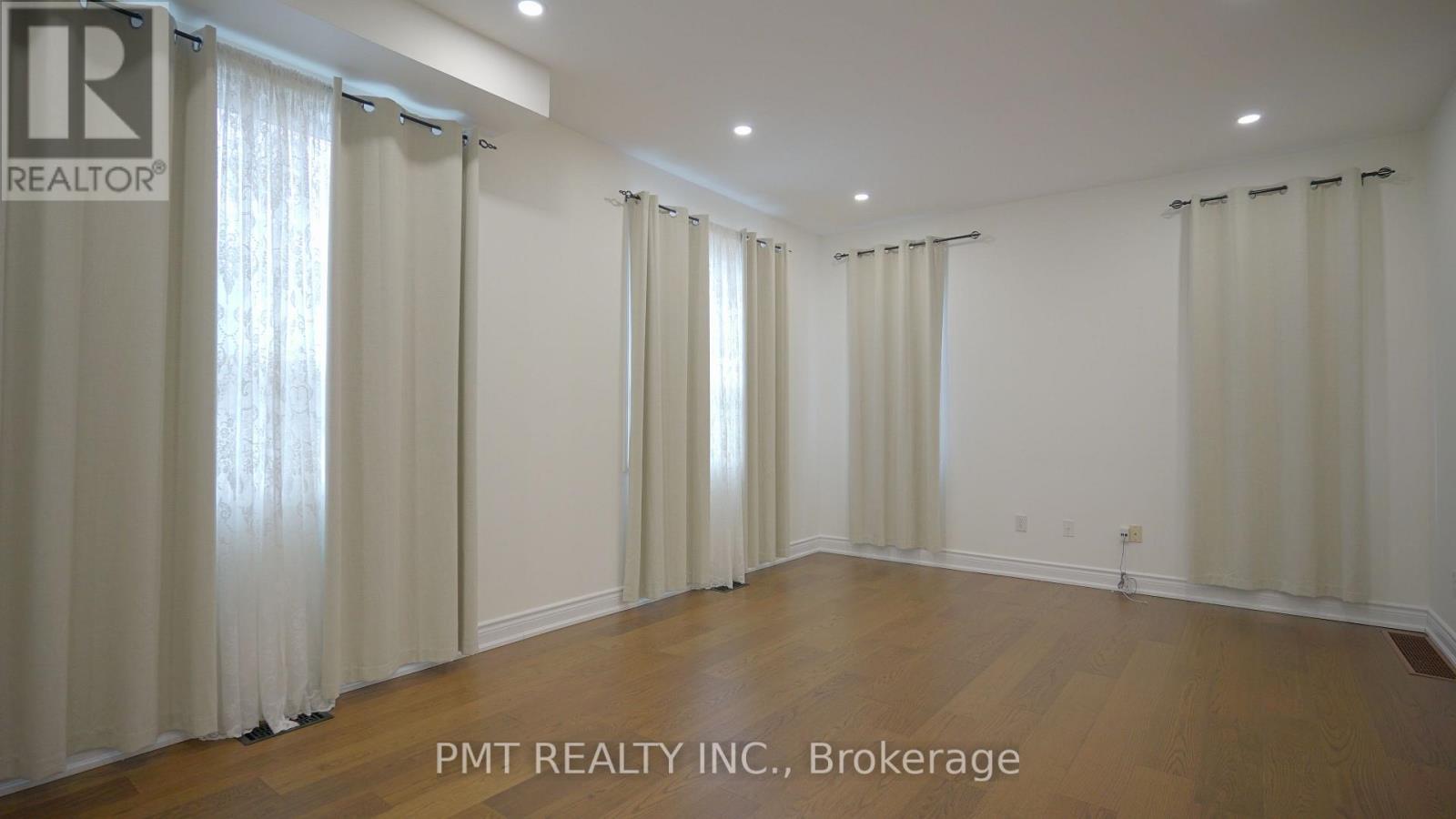 21 - 7155 Magistrate Terrace, Mississauga, Ontario  L5W 1Y7 - Photo 6 - W12823534