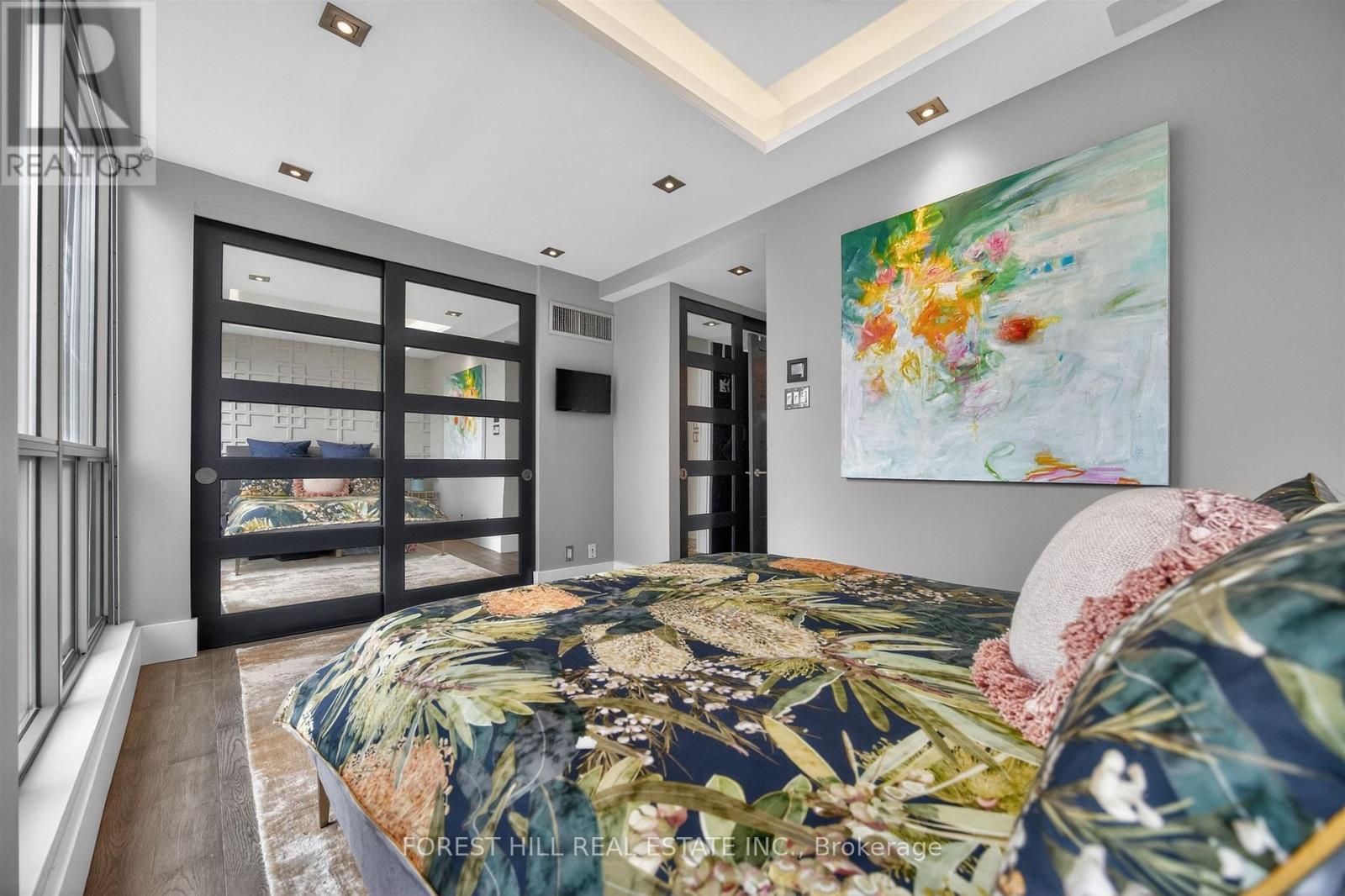 Up Ph 3 - 298 Jarvis Street, Toronto, Ontario M5B 2M4 - Photo 22 - C12966456