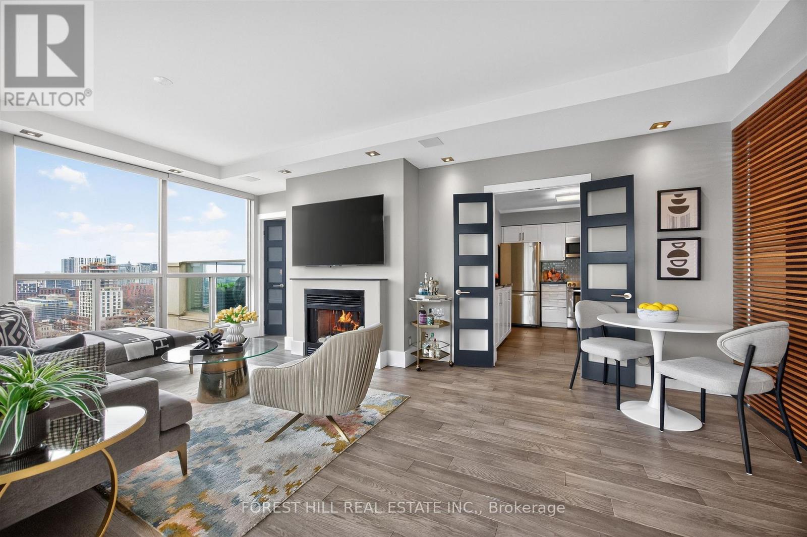 Up Ph 3 - 298 Jarvis Street, Toronto, Ontario M5B 2M4 - Photo 7 - C12966456