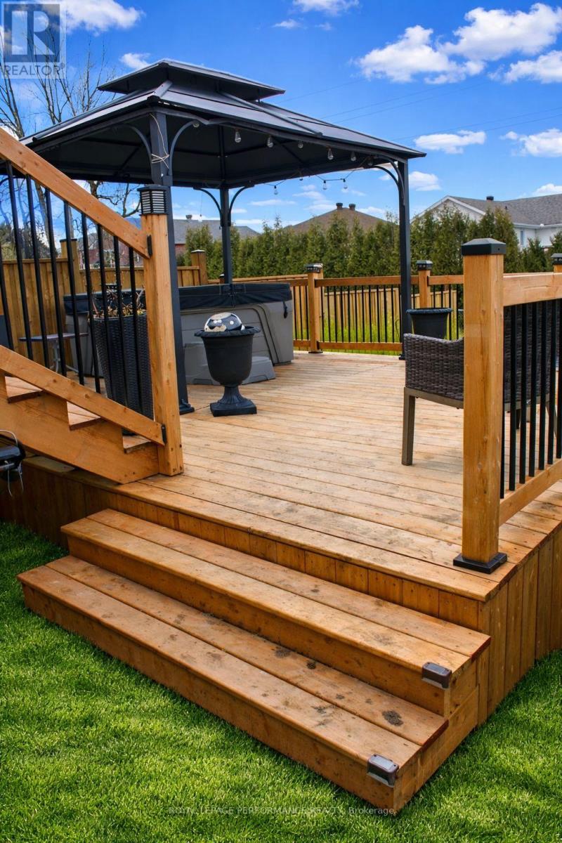 290 Glen Nora Drive, Cornwall, Ontario  K6H 0A8 - Photo 35 - X12967058