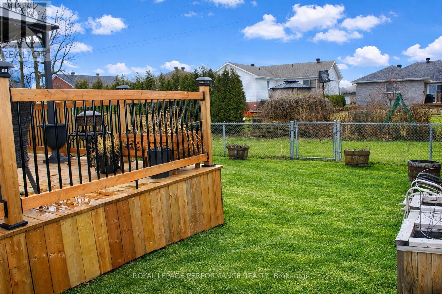 290 Glen Nora Drive, Cornwall, Ontario  K6H 0A8 - Photo 38 - X12967058