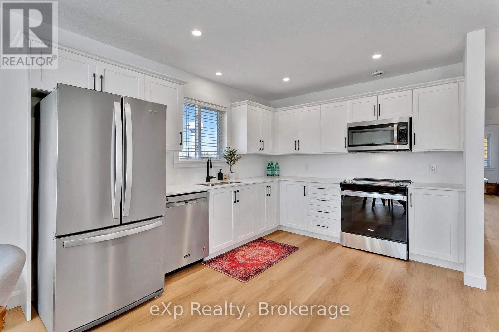 4 - 27 Malcolm Crescent, North Perth (Listowel), Ontario  N4W 0K3 - Photo 4 - X12957894