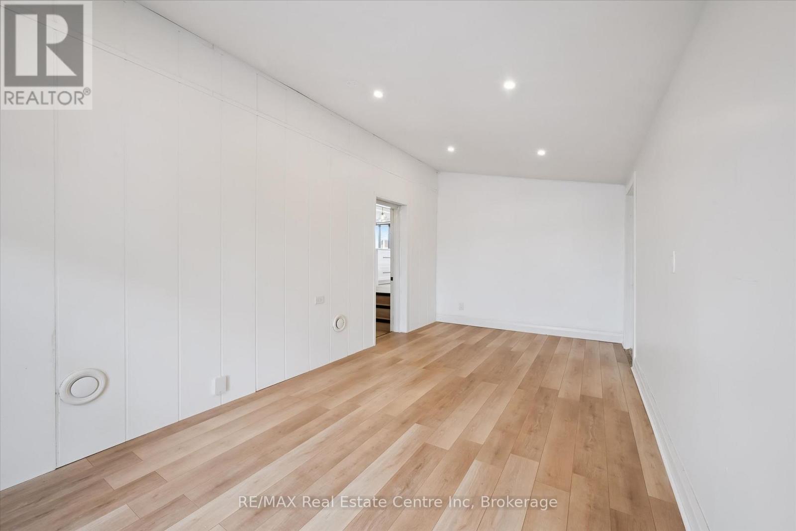 51 Muskoka Drive, Guelph, Ontario  N1E 3M8 - Photo 29 - X12967050