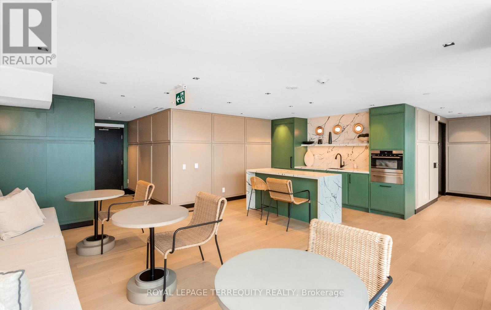 806 - 3200 William Coltson Avenue, Oakville, Ontario  L6H 7W6 - Photo 41 - W12813096