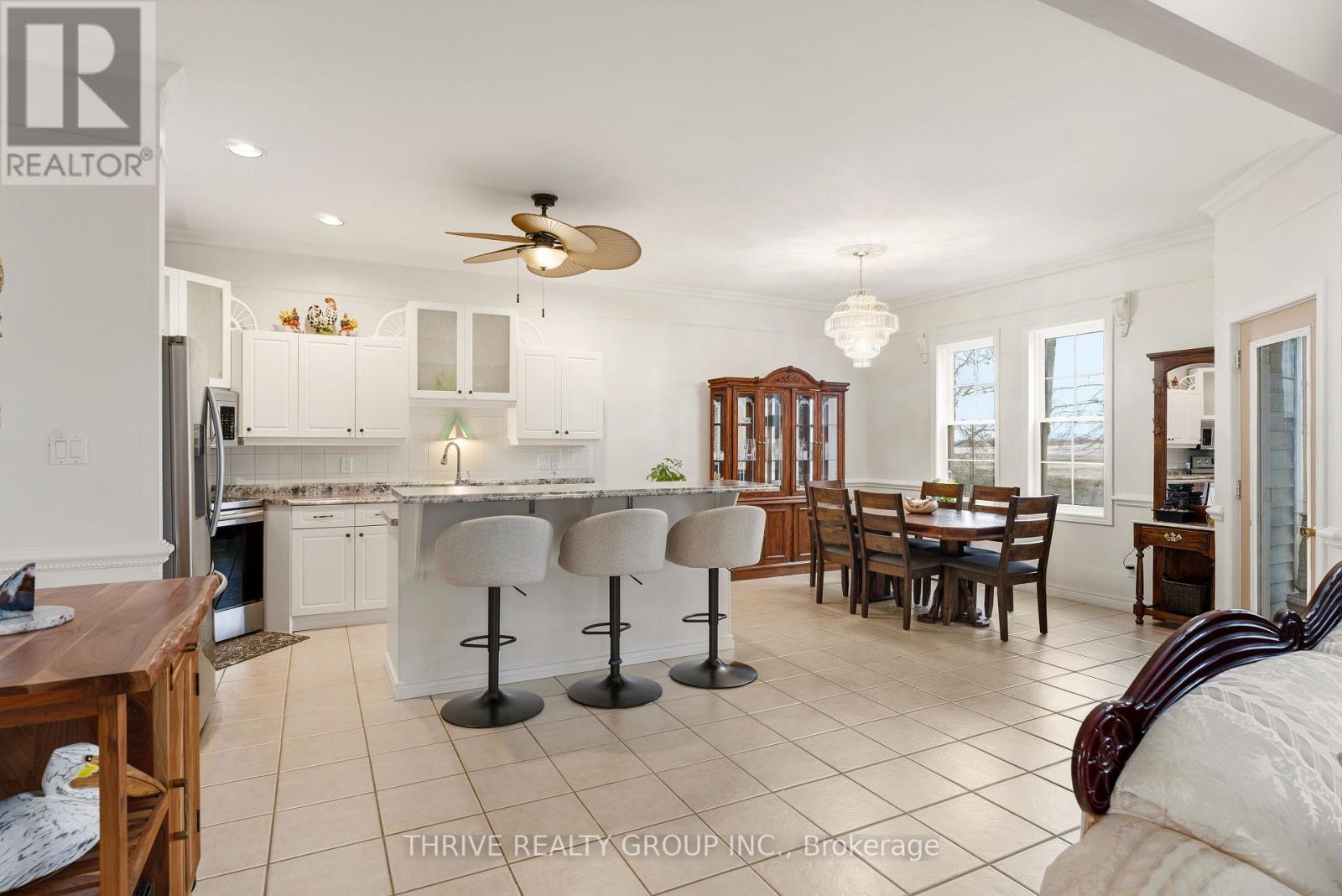 6228 Bethel Road, Warwick, Ontario  N0M 2S0 - Photo 8 - X12729082