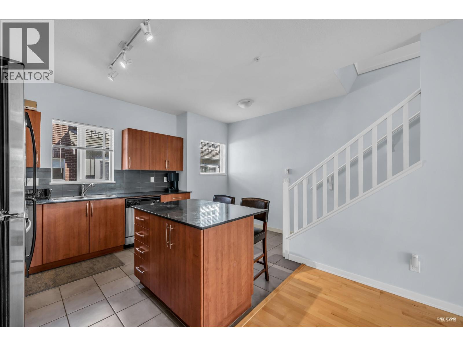 309 1661 Fraser Avenue, Port Coquitlam, British Columbia  V3B 0B6 - Photo 22 - R3107543