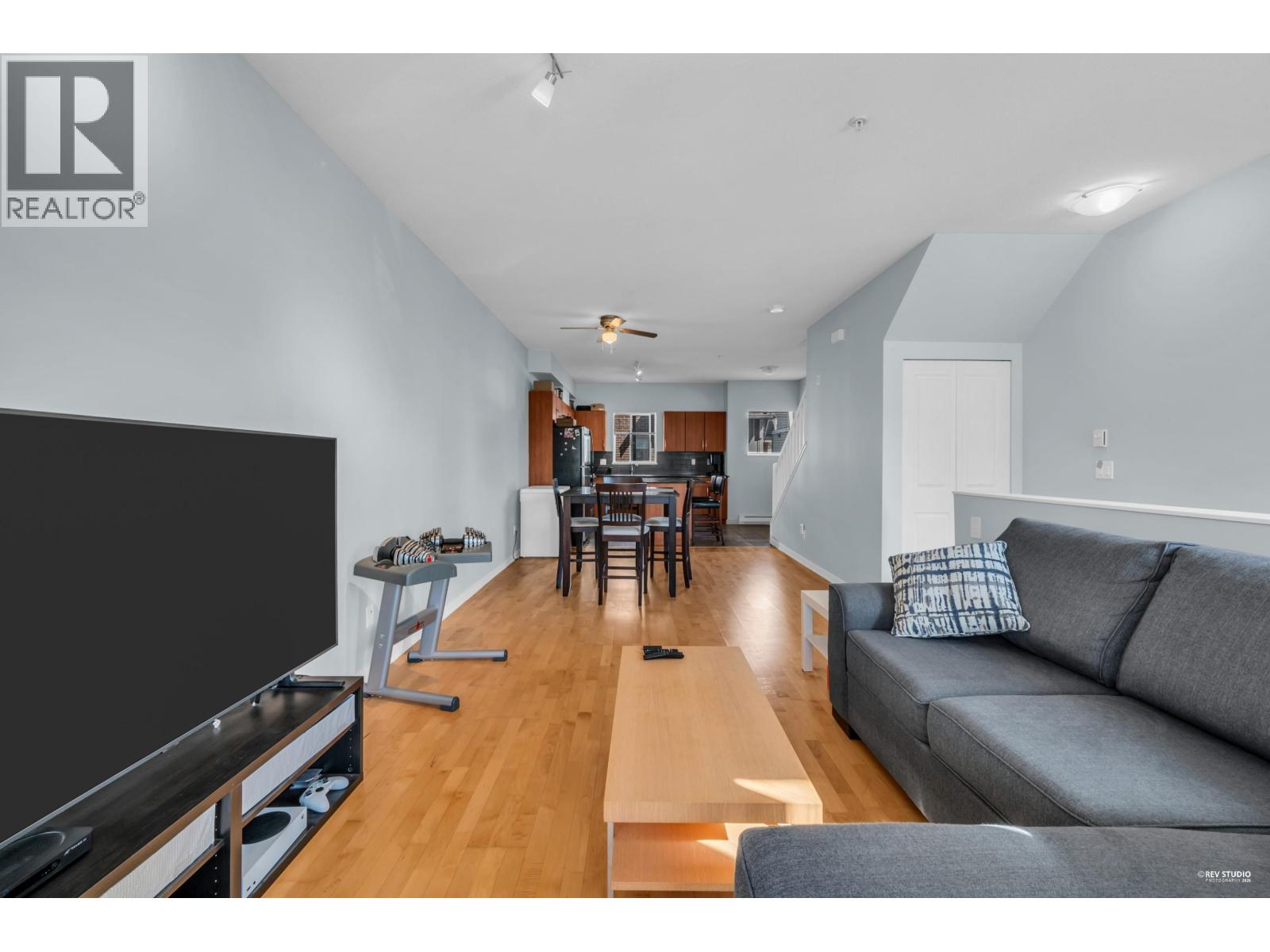 309 1661 Fraser Avenue, Port Coquitlam, British Columbia  V3B 0B6 - Photo 5 - R3107543