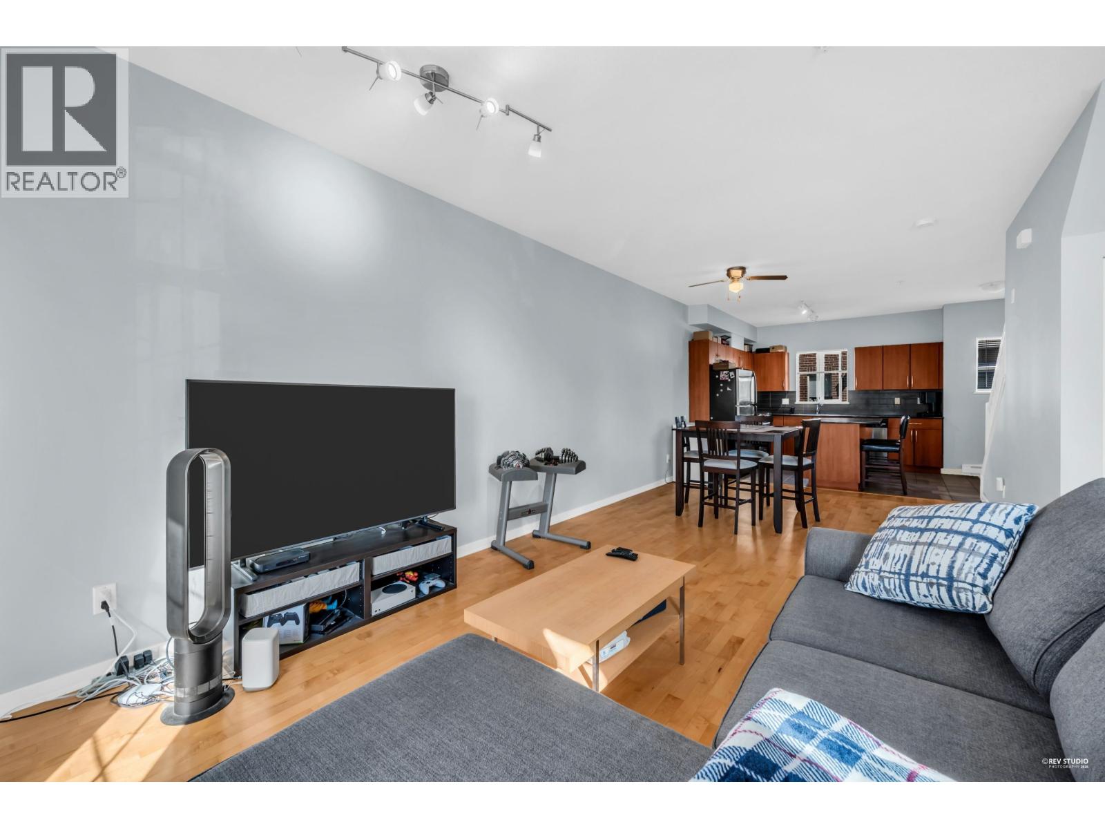 309 1661 Fraser Avenue, Port Coquitlam, British Columbia  V3B 0B6 - Photo 7 - R3107543