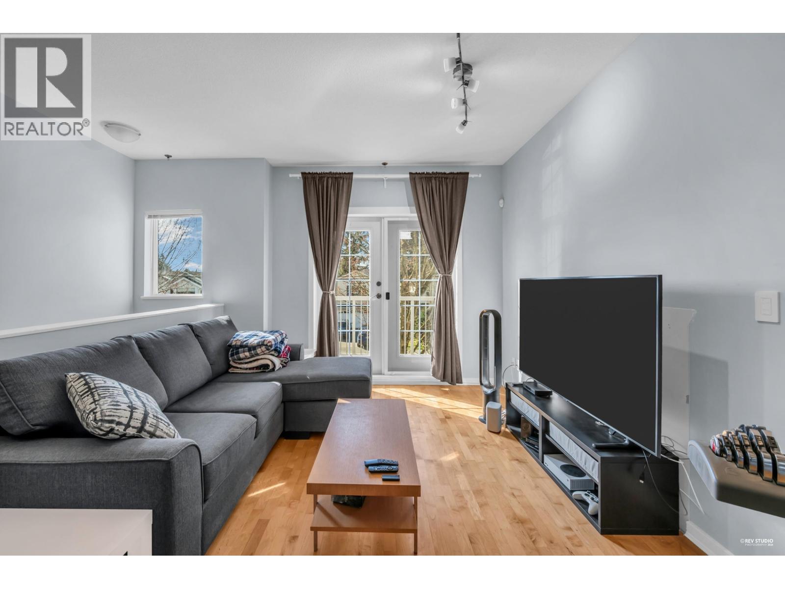 309 1661 Fraser Avenue, Port Coquitlam, British Columbia  V3B 0B6 - Photo 9 - R3107543