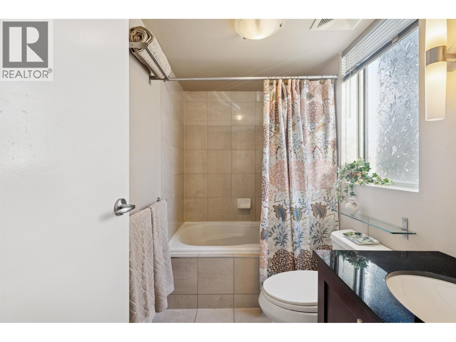 311 122 E 3rd Street, North Vancouver, British Columbia  V7L 1E6 - Photo 16 - R3107557