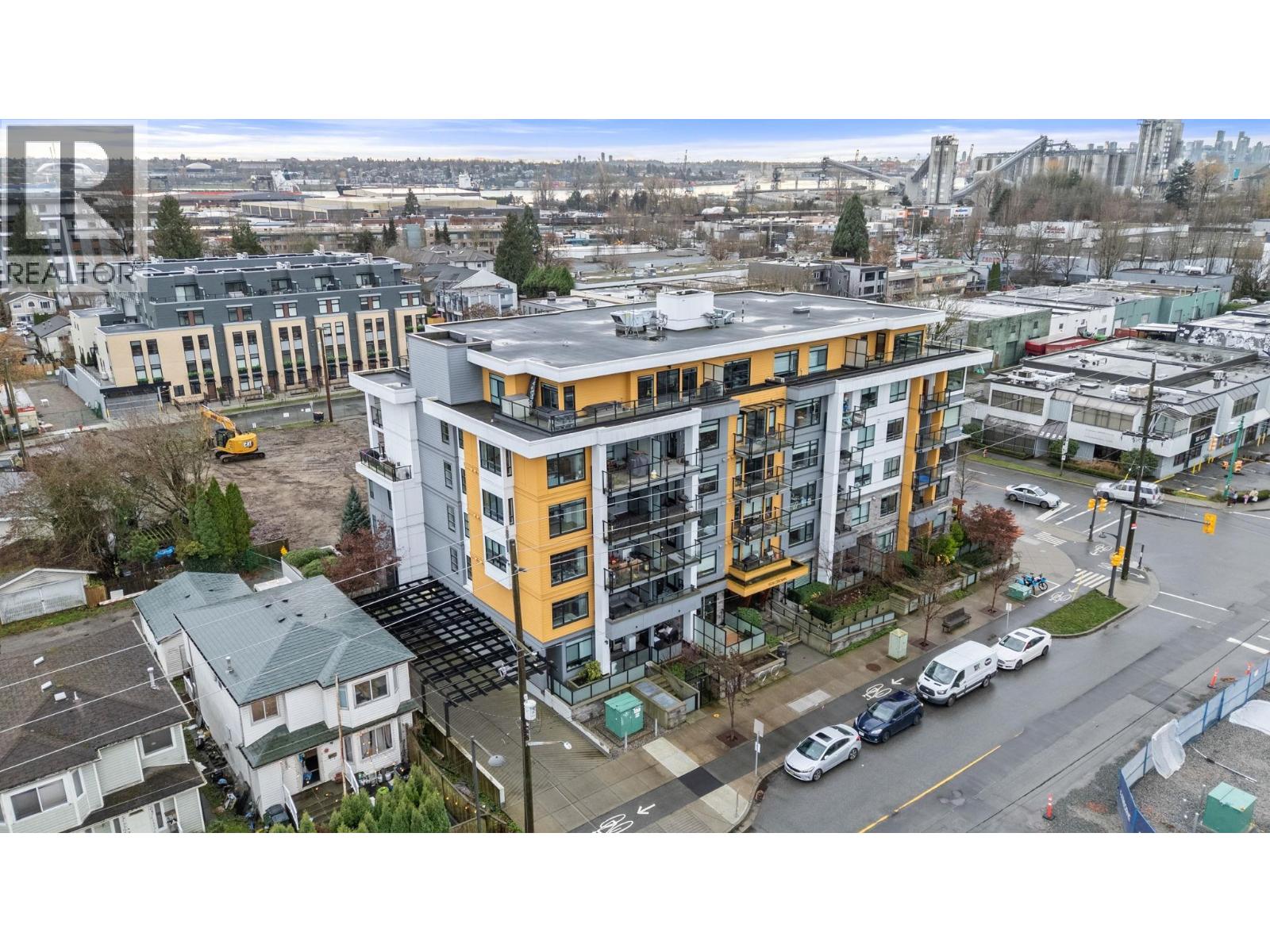 402 1519 Crown Street, Vancouver, British Columbia  V7J 1G6 - Photo 39 - R3107585