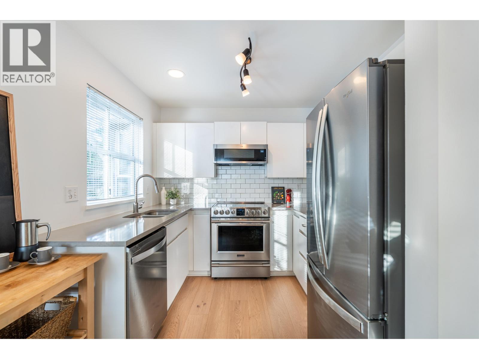 302 655 W 13th Avenue, Vancouver, British Columbia  V5Z 1N8 - Photo 13 - R3107598