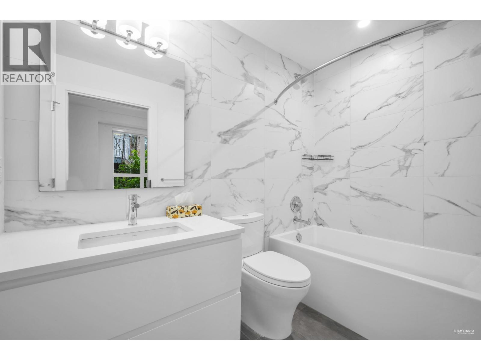 128 2060 Curling Road, North Vancouver, British Columbia  V7P 0E1 - Photo 20 - R3107600