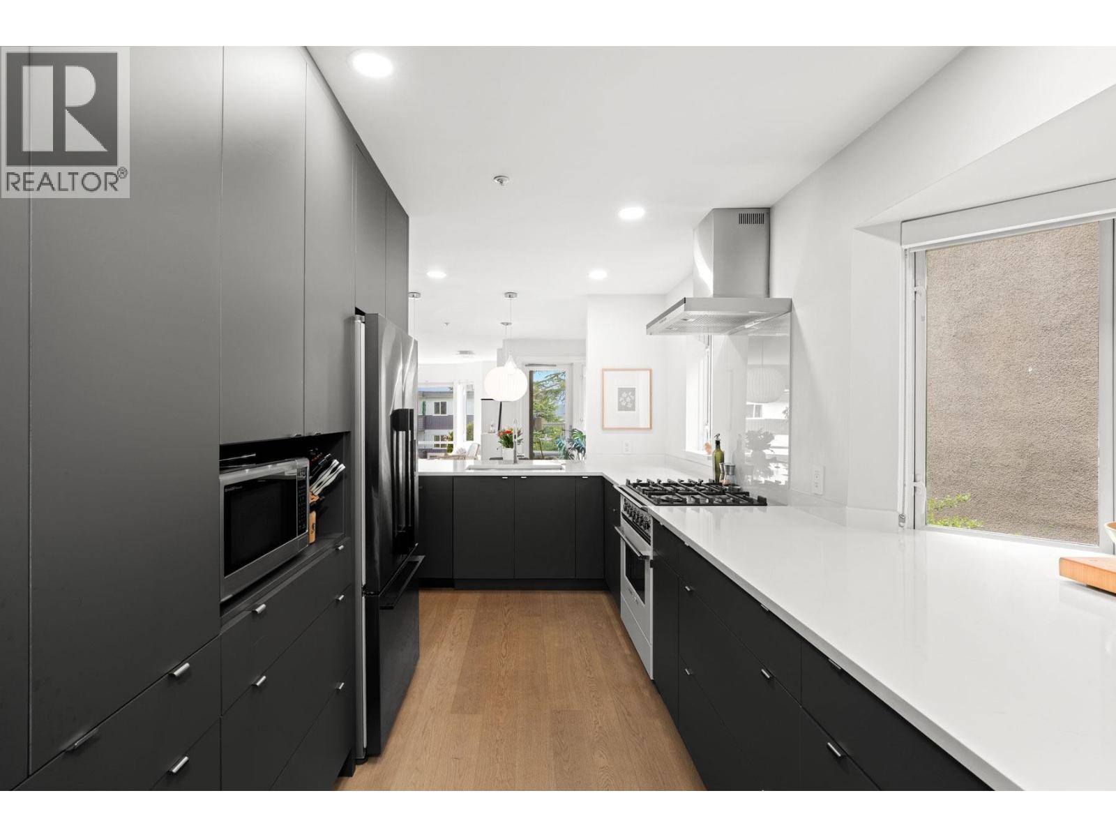 201 2238 W 2nd Avenue, Vancouver, British Columbia  V6K 1H9 - Photo 8 - R3107624