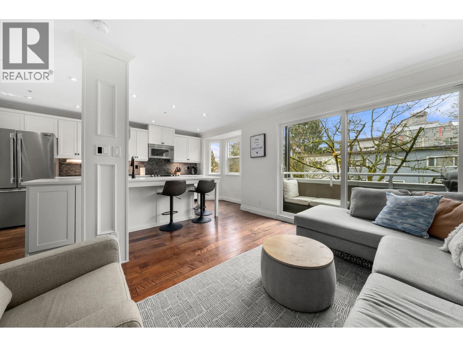 202 1106 W 11TH AVENUE, Vancouver, British Columbia